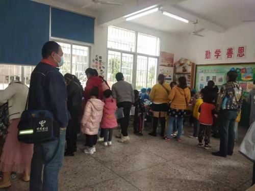 “师傅，有你们真好”