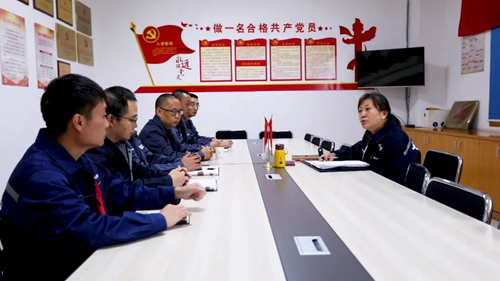 中国电信汉源分公司曹燕梅家庭被评选为四川省