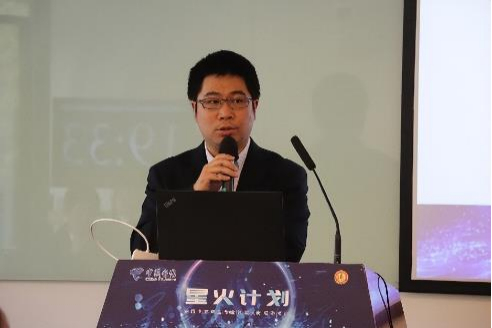 中国电信正加快赋能数字经济新发展，中国电信