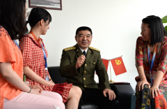 昆山分公司致敬“八一”听“老兵”讲过去的故